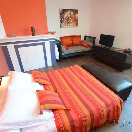 La Bigourd'in Bed & Breakfast Escoubes-Pouts